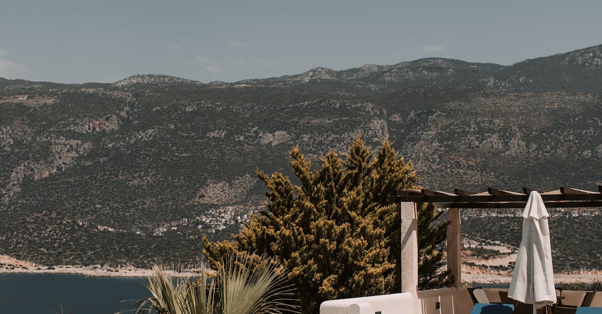 Maintenance Tips for Aluminium Decking in Coastal Environments